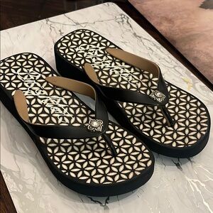 Brighton Black and Cream Sandals with Geometric Pattern
